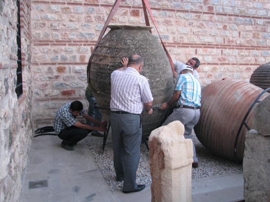 Eserleri Sergiye Hazırlıyoruz